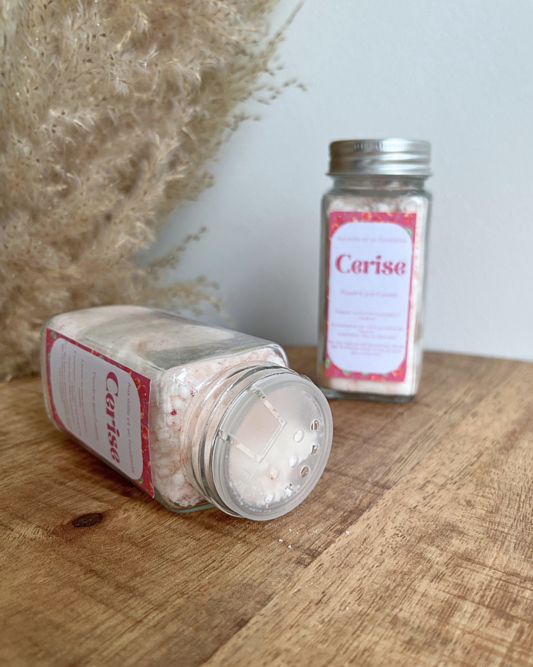 Cotton flower scented powder